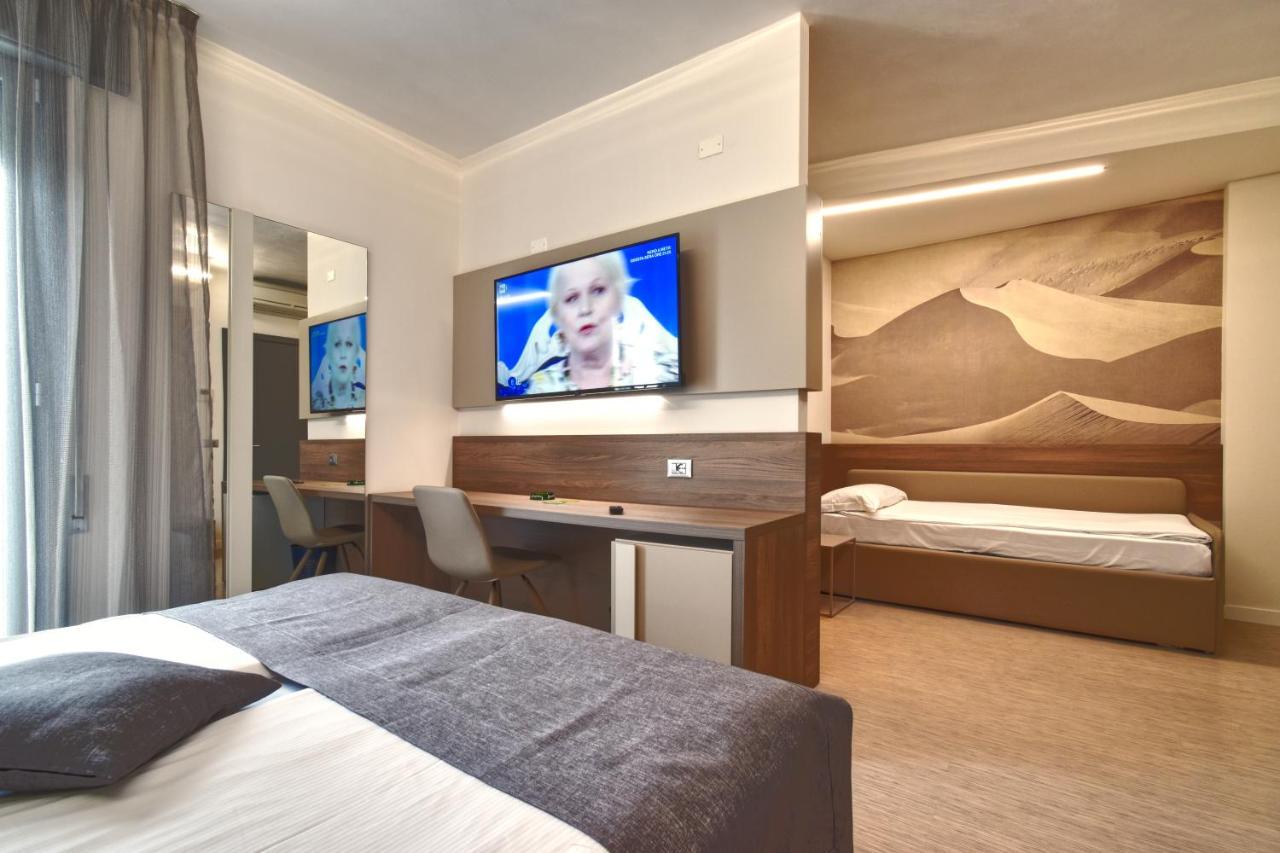 Suite Front Sea View
