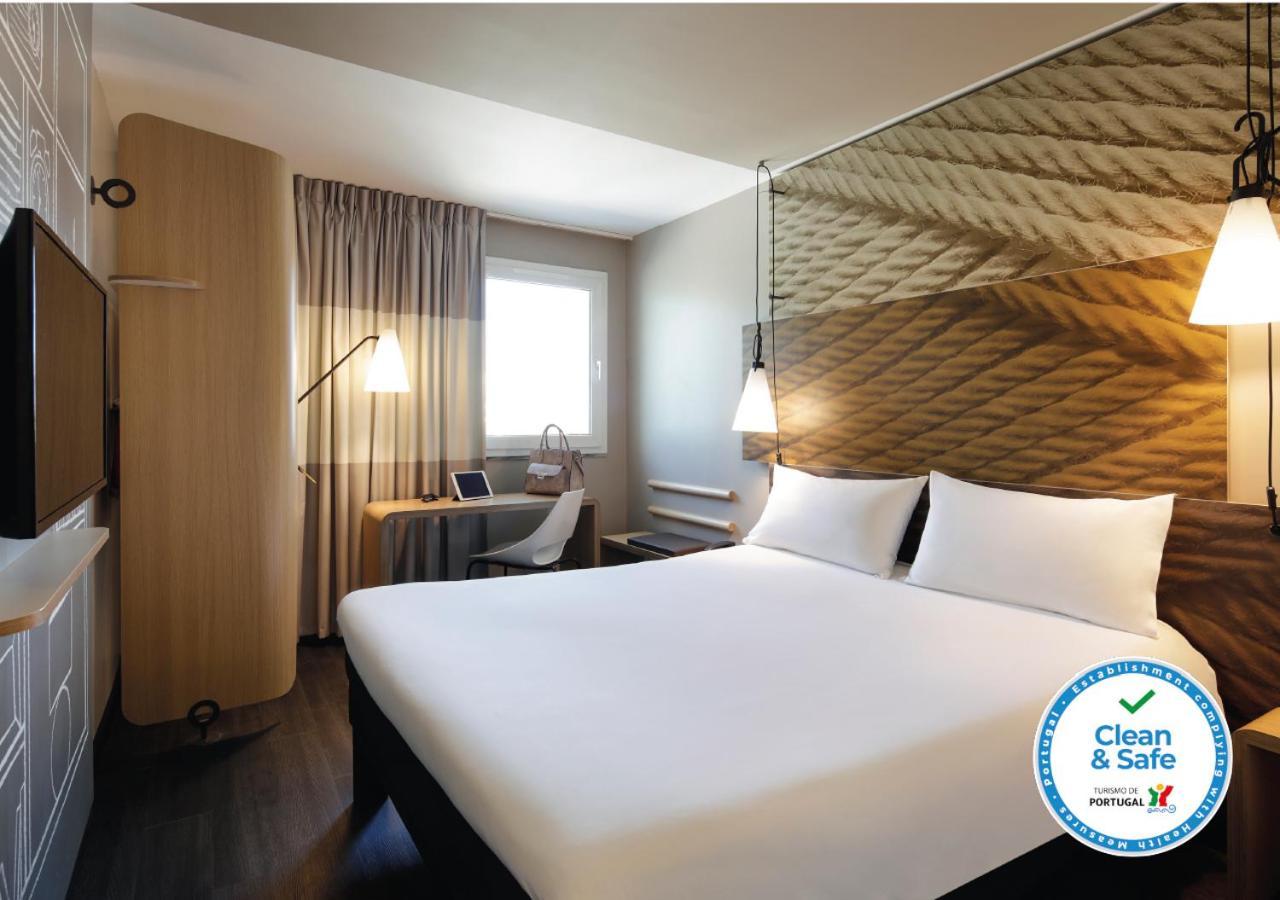 Standard Double Room - Non-Smoking,452640033:JPEG