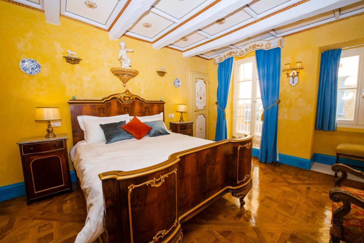 King Room with Balcony