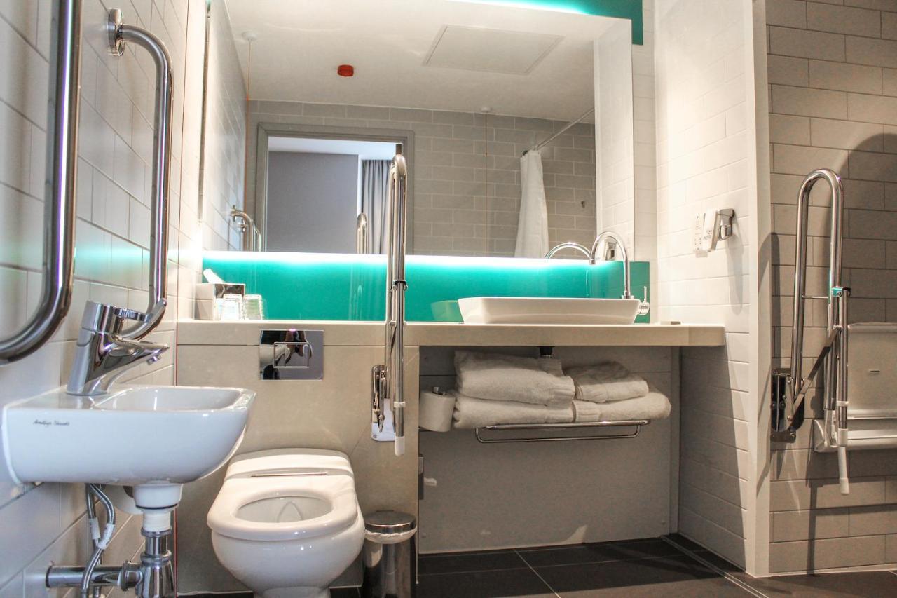 Standard Double Room Hot Accessible
