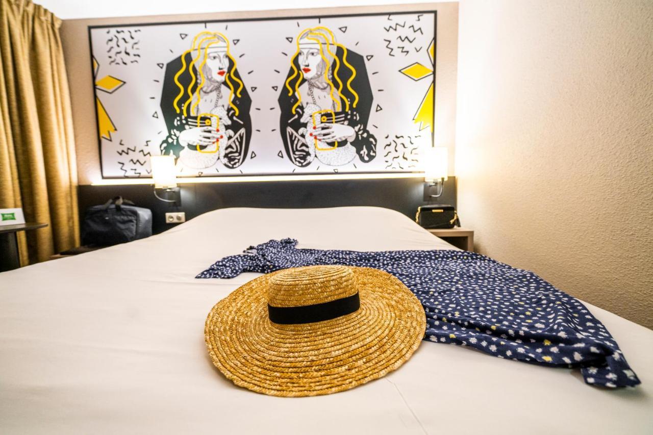 Standard Double Room,1015247437:JPEG