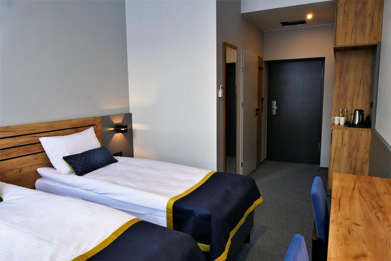 Large Twin Room