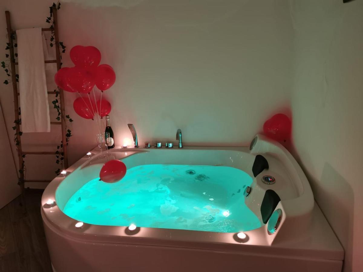 Double Room Spa Bath