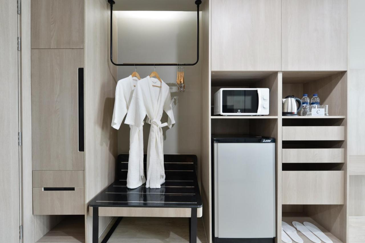 Grand Deluxe King Suite 2 Pax
