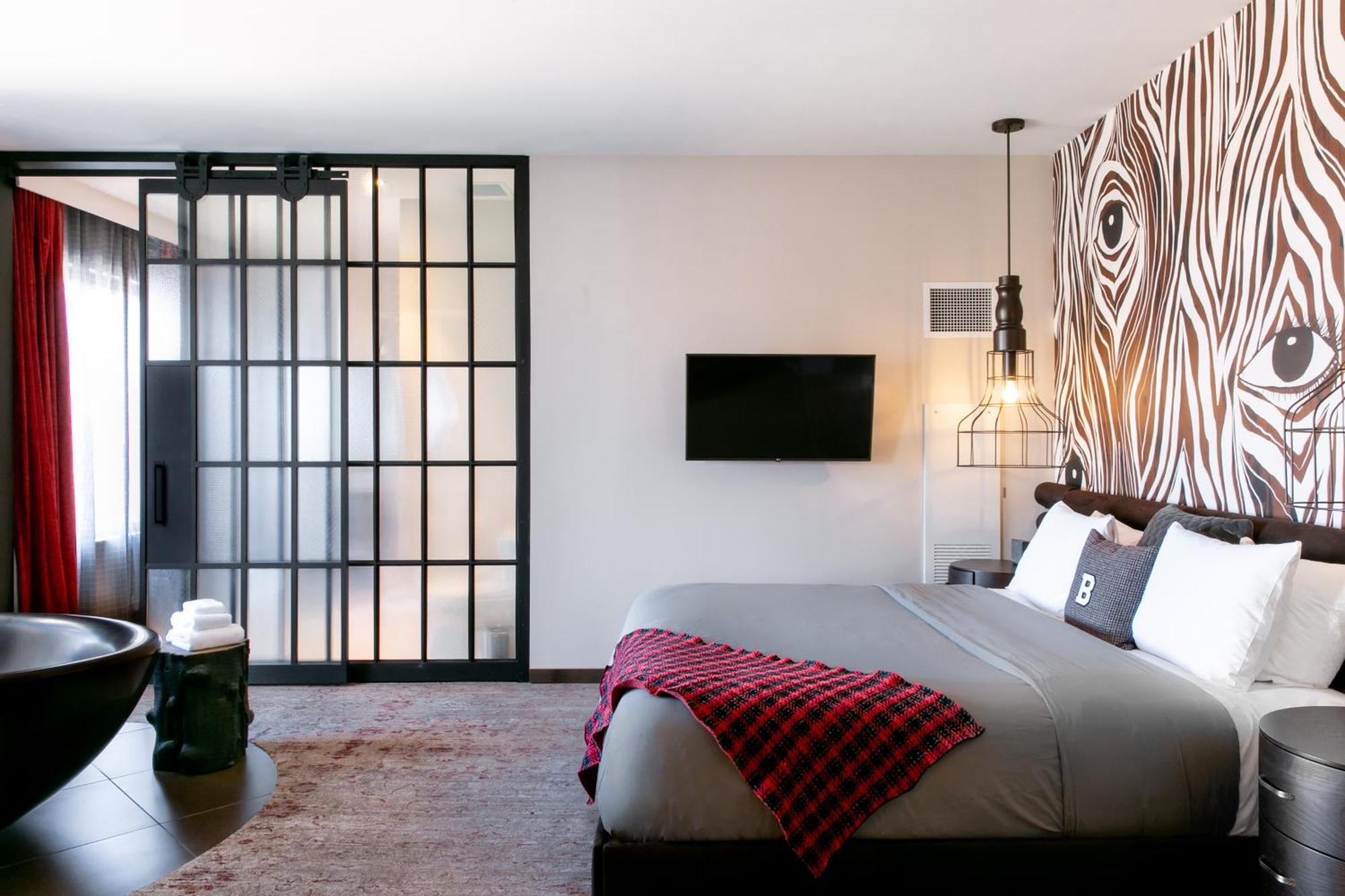 One-Bedroom Suite