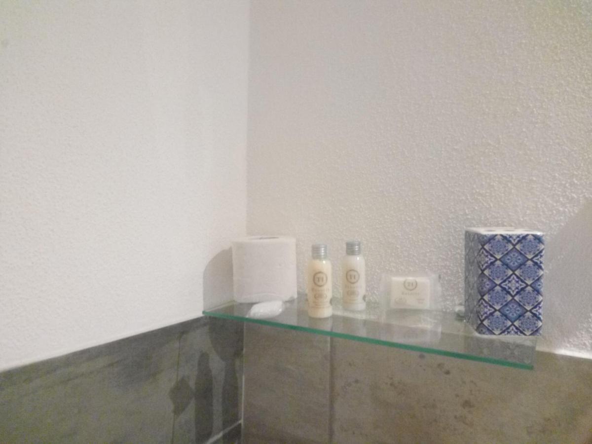 Double Room Private Bathroom,1033295465:JPEG