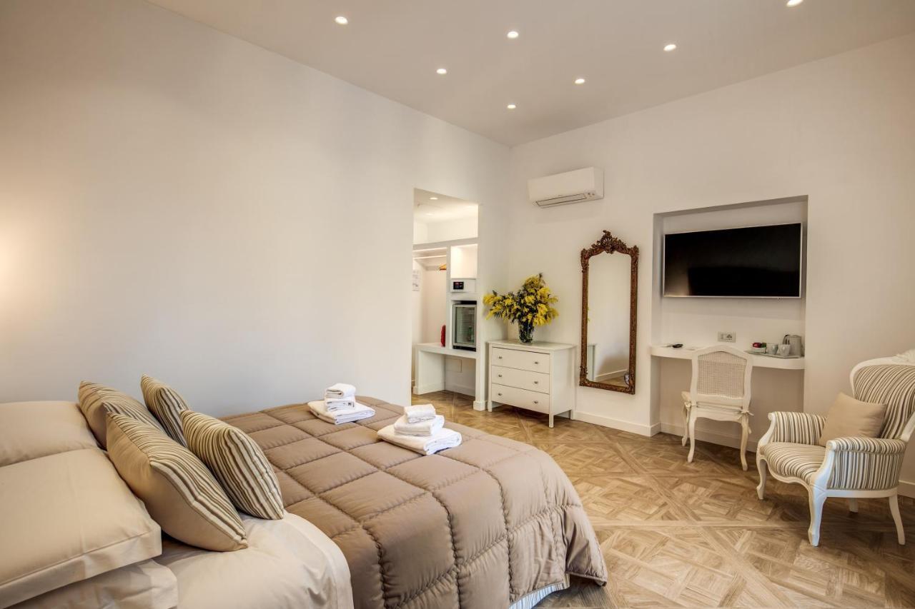 Double Room Private Bathroom Balcony