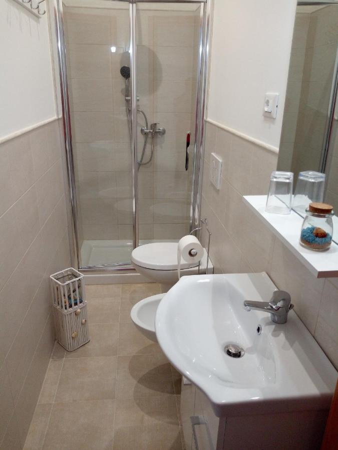 Double Room,1124158341:JPEG
