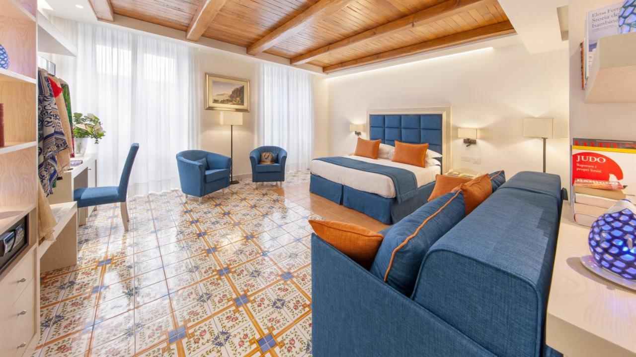 Deluxe Double or Twin Room Balcony