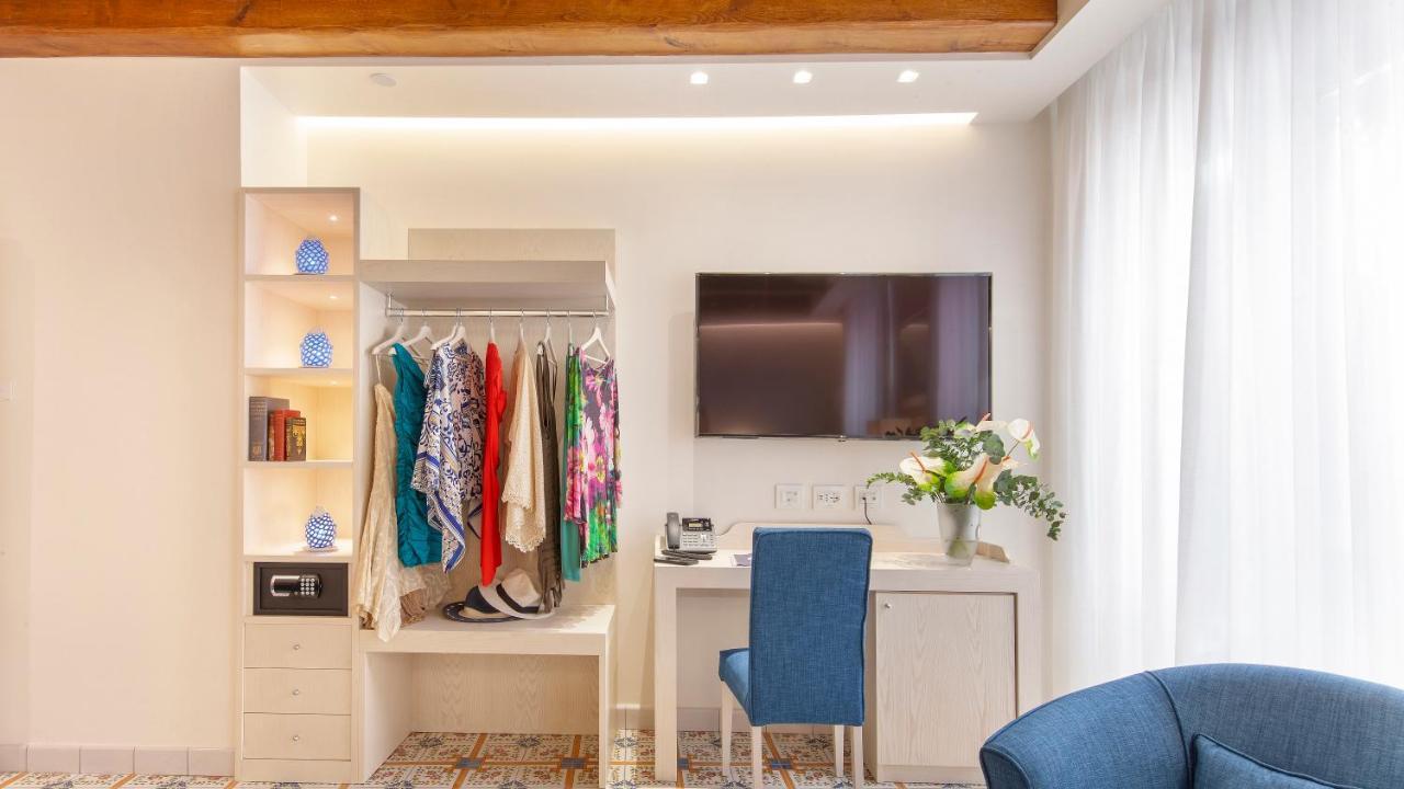 Deluxe Double or Twin Room Balcony