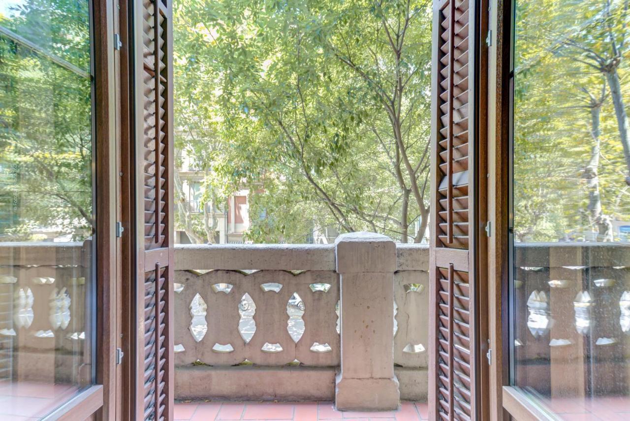 Superior Double balcony Private External Bathroom