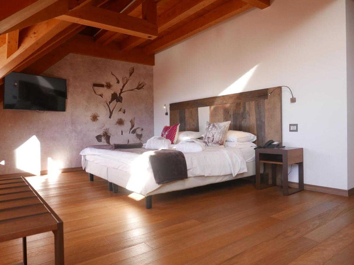 Deluxe Junior Suite