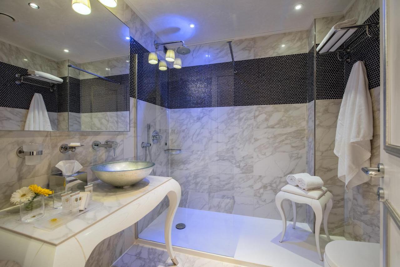 Quarto Triplo Clássico
