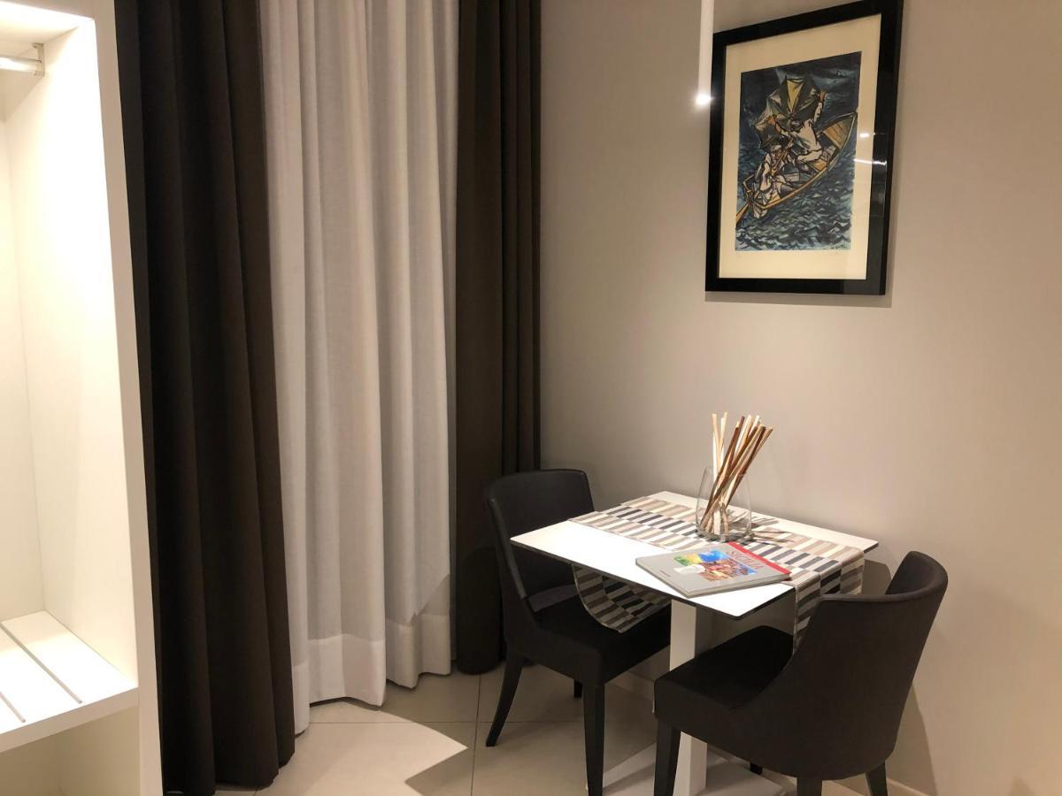 Luxury Triple Room
