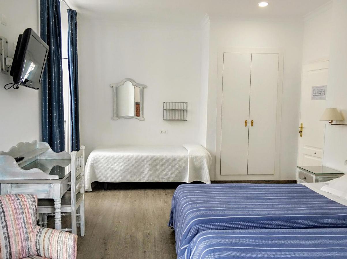 Triple Room Balcony