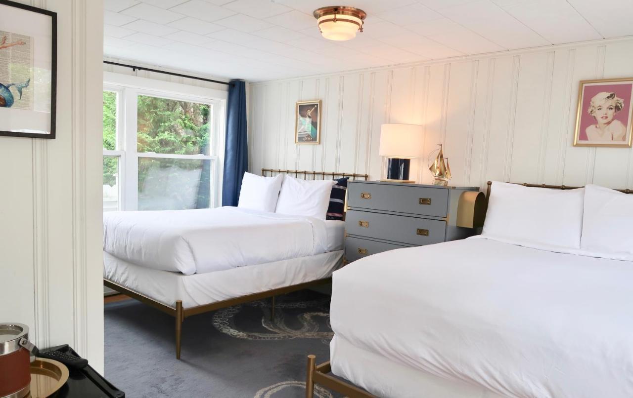Deluxe Double Room with Bath