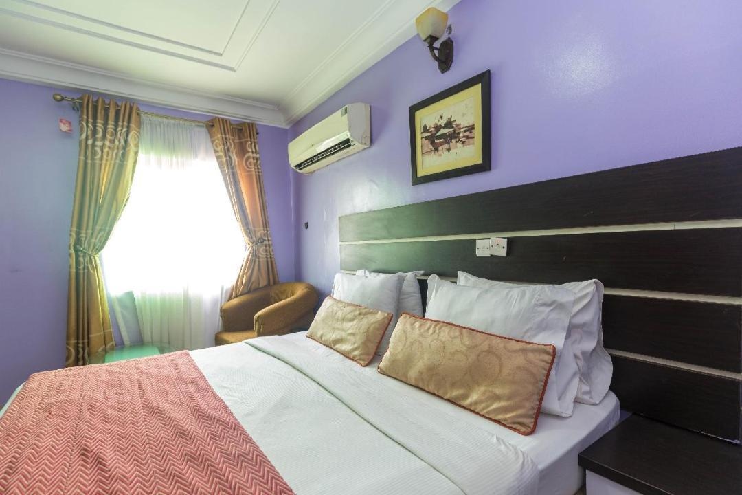 Double or Twin Room,798820605:JPEG