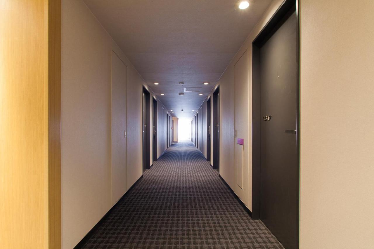 Double Room Shower Non-Smoking
