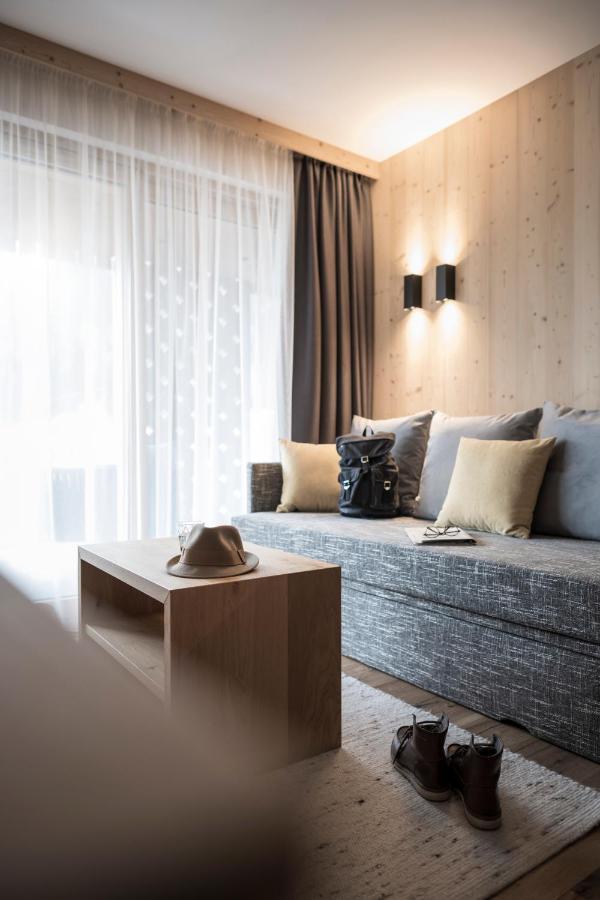 Two-Bedroom Apartment,1104744090:JPEG