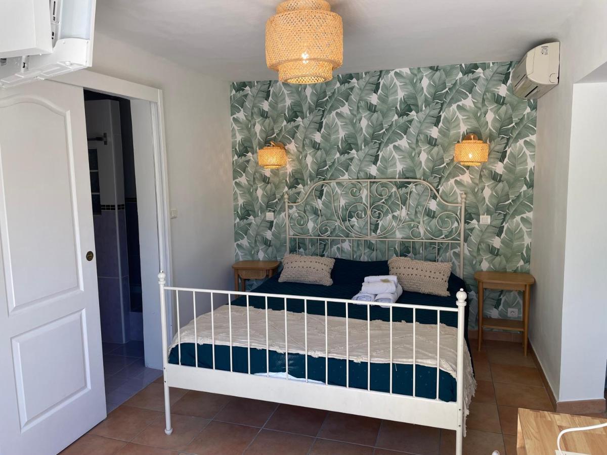 Family Suite with Garden View,1127926230:JPEG