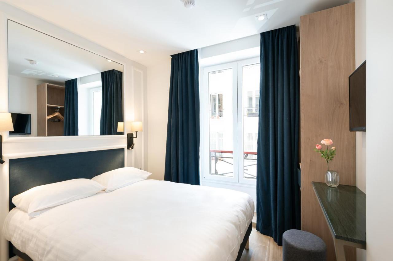 Double Room Street View