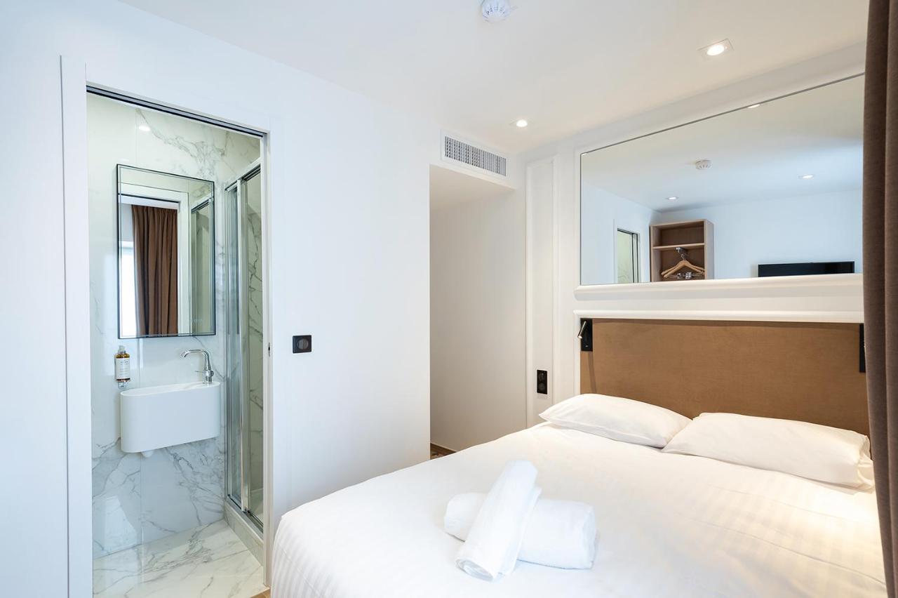 Double Room Courtyard View