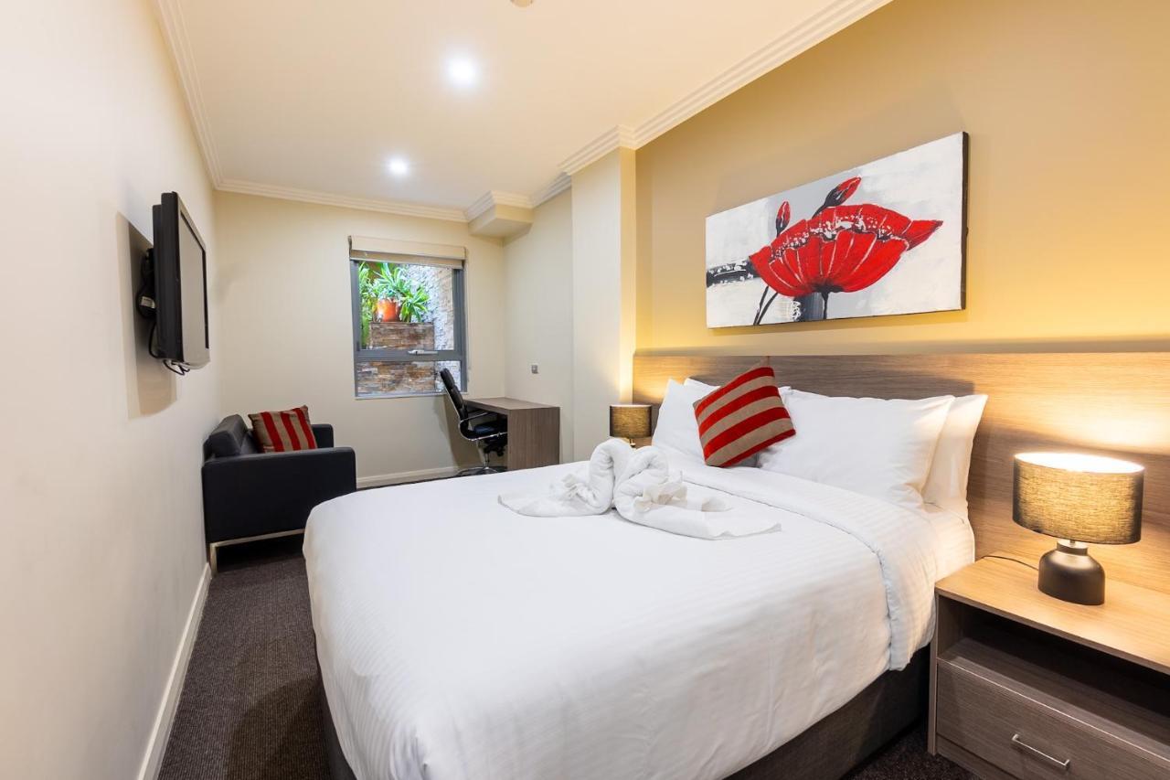 Standard Double Room,1282495822:JPEG