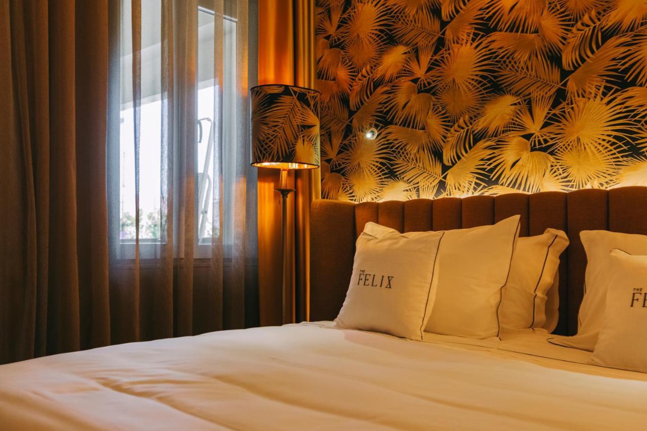 Superior Deluxe Double or Twin Room
