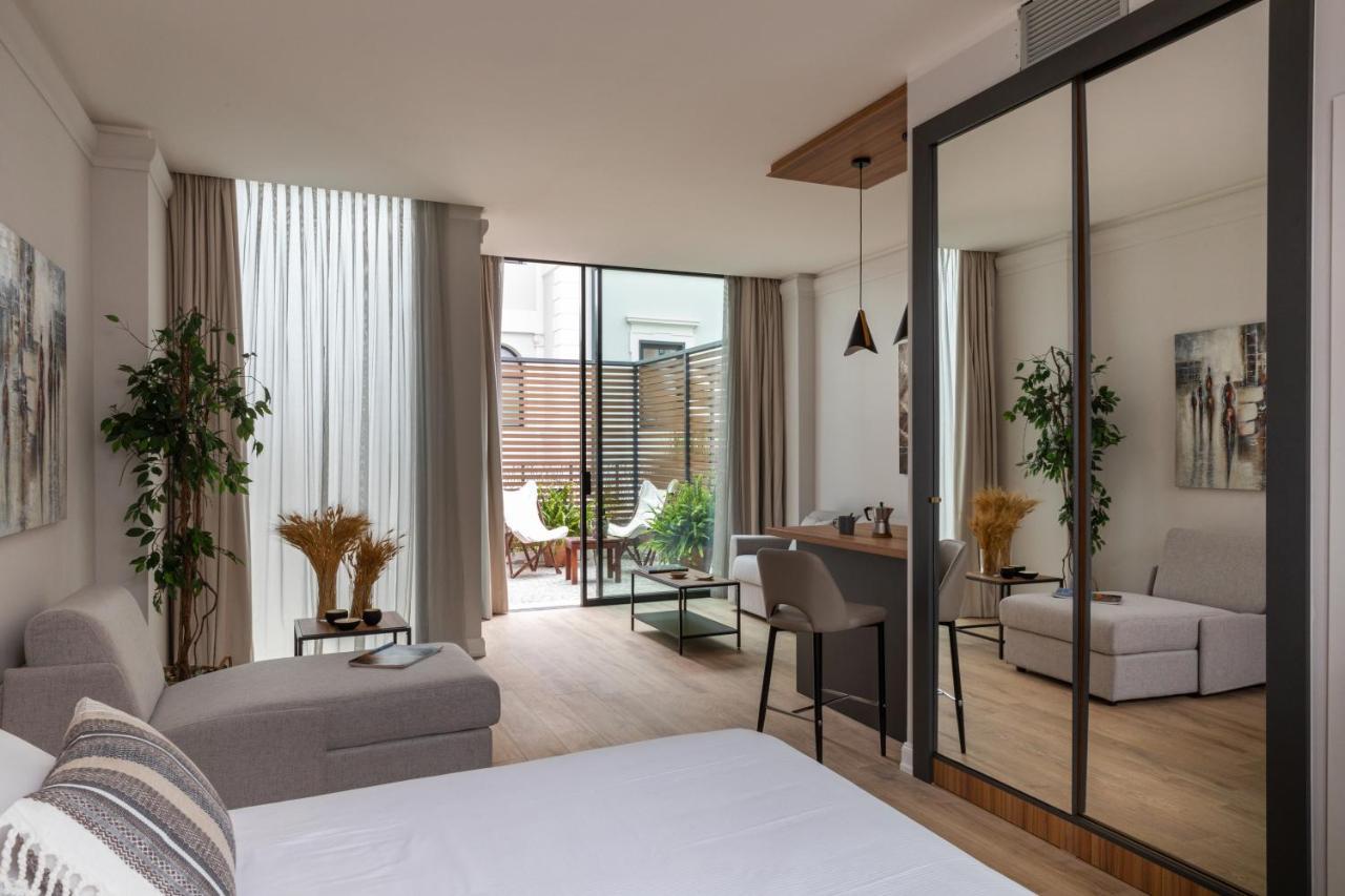 Deluxe Apartment Balcony