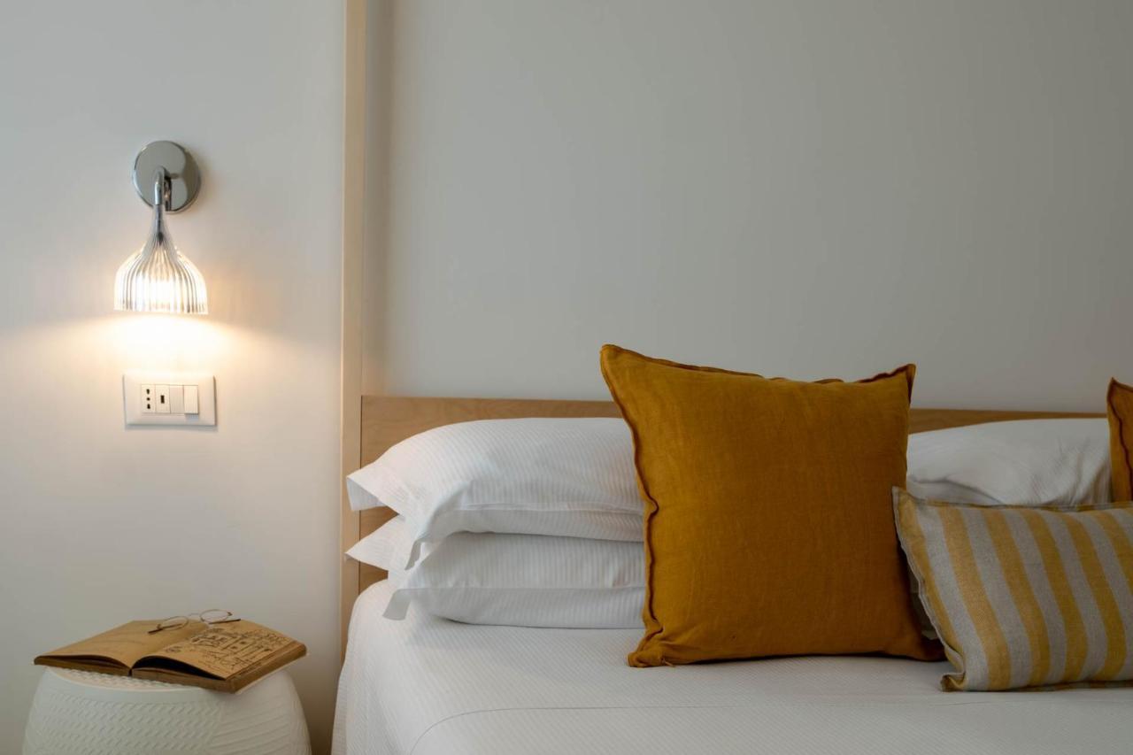 Deluxe Double Room Extra Bed
