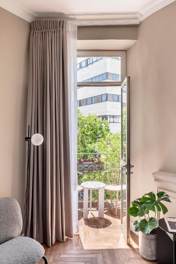Suite Balcony