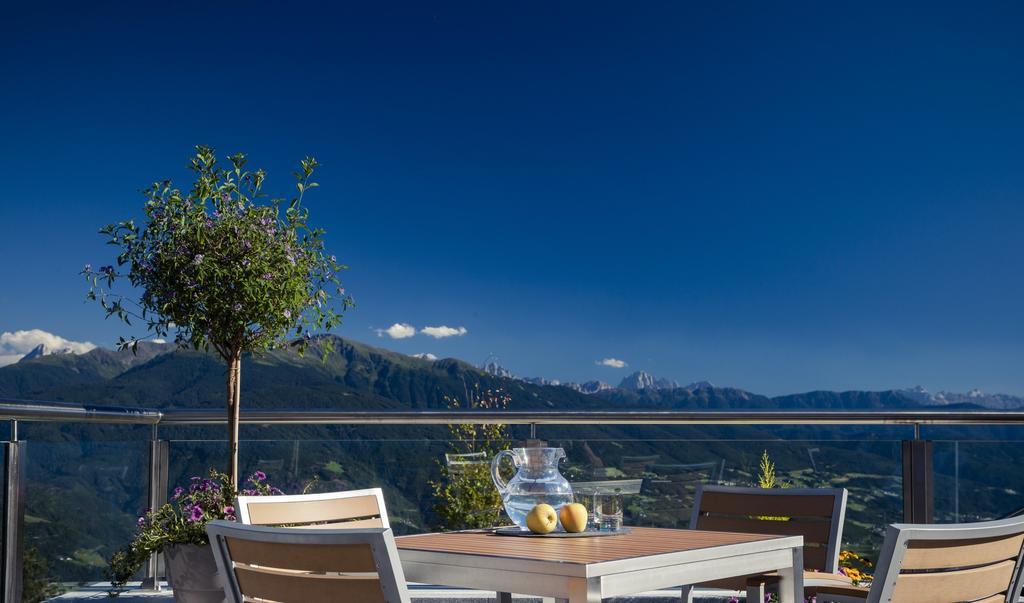 Double Room,743604568:JPEG