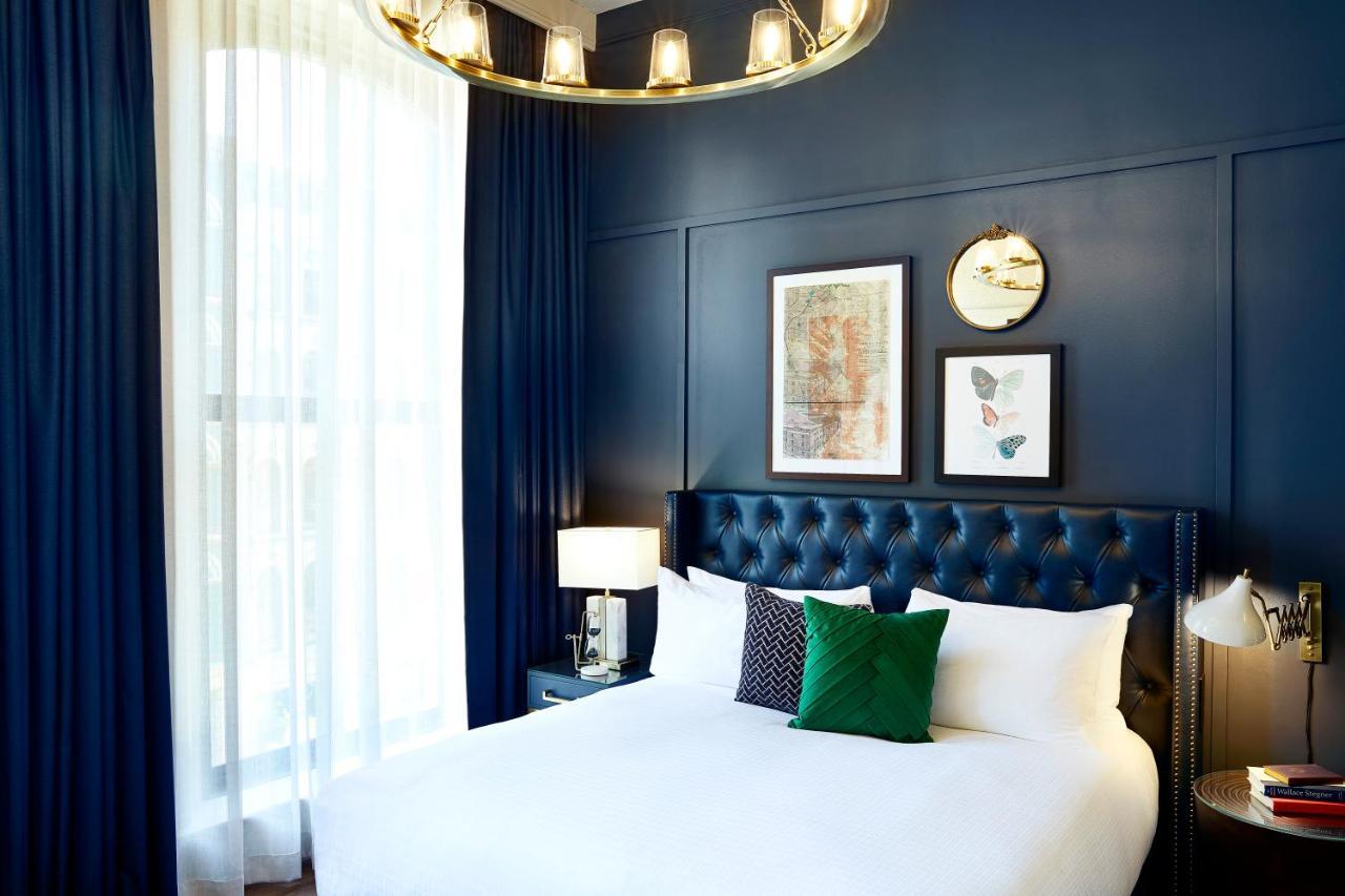 Traditional King Room