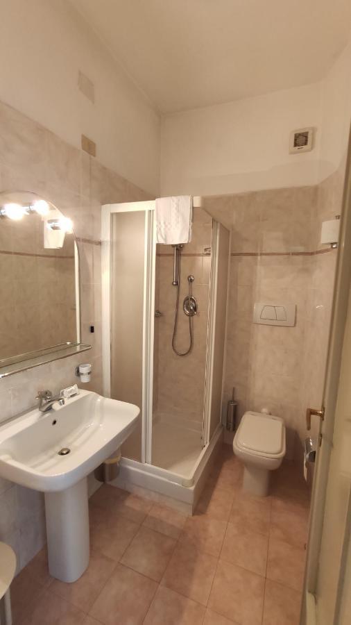 Triple Room Private Bathroom