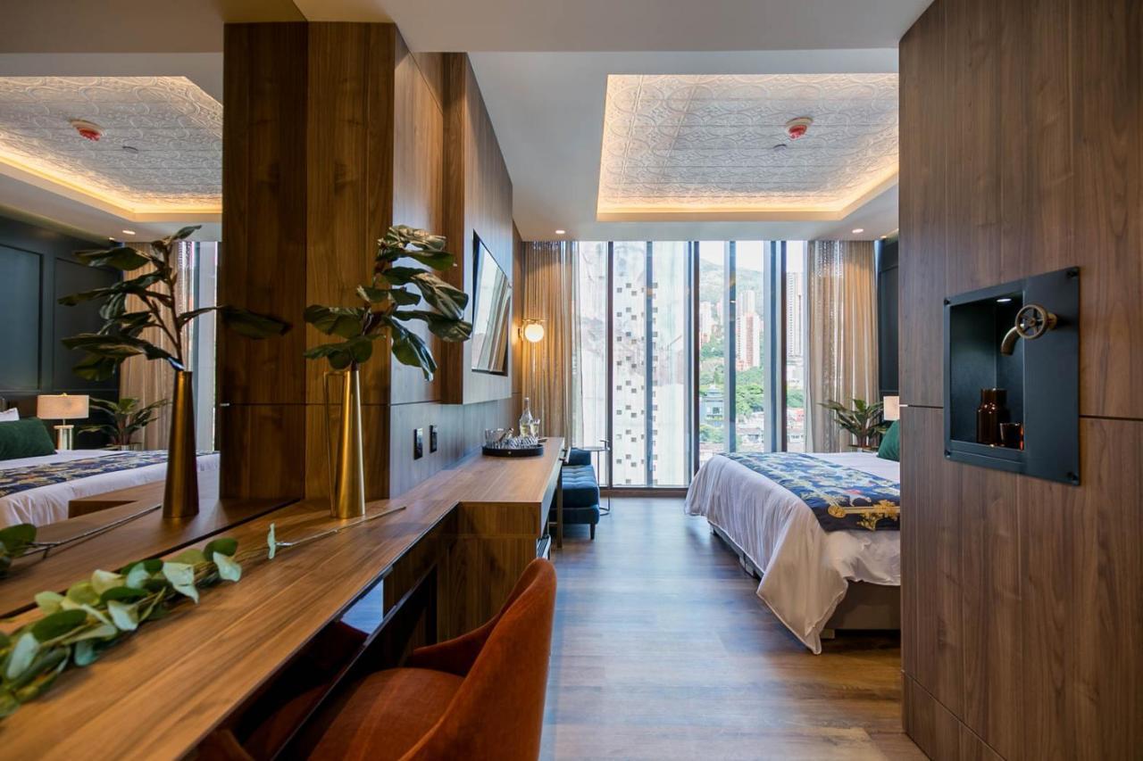 King Suite High Floor