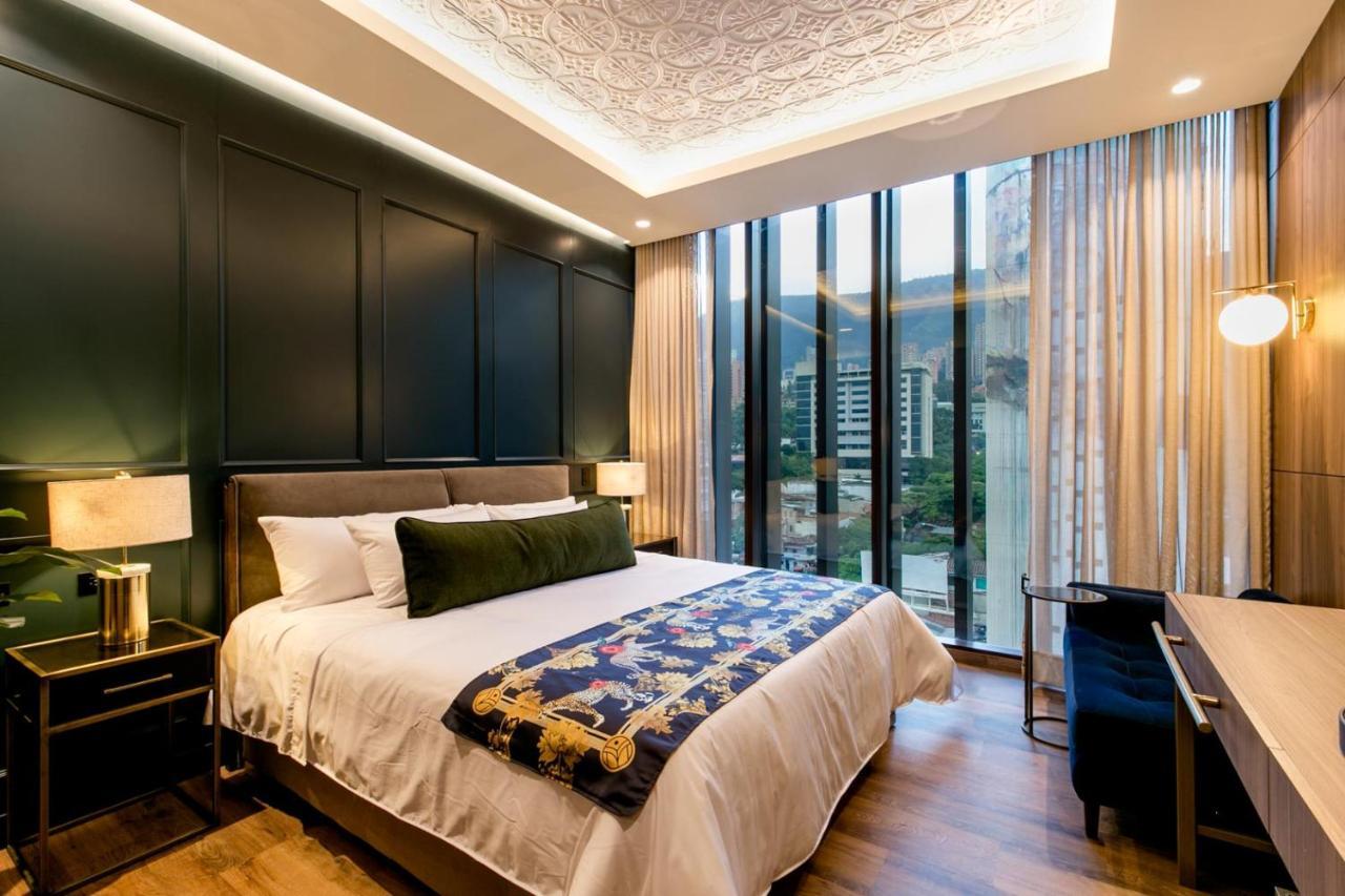 King Suite High Floor