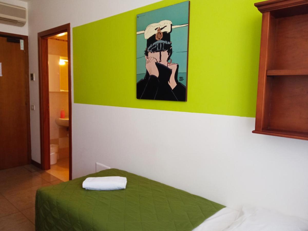 Single Room,1152796107:JPEG