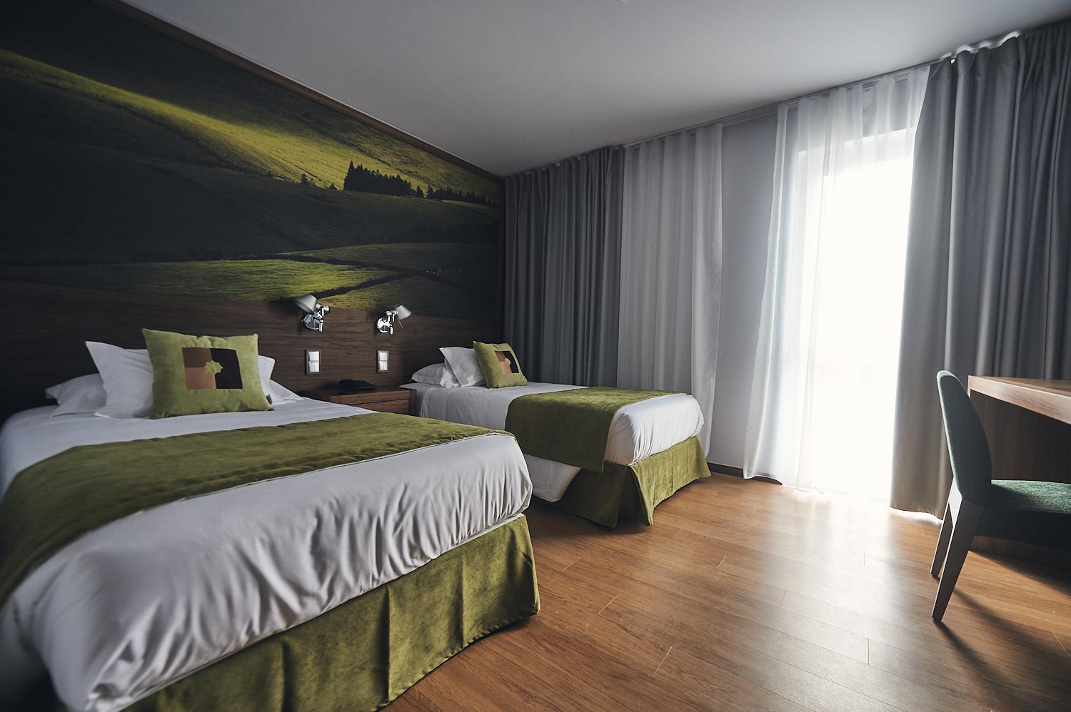 Double or Twin Room,662671425:JPEG
