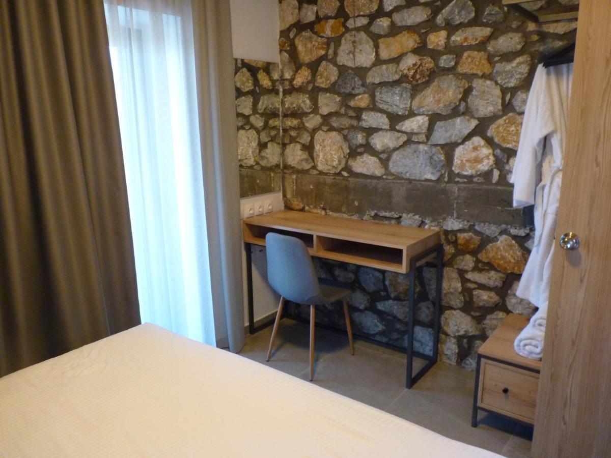Chambre Lit Queen-Size avec Lit King-Size UK - Accessible aux Personnes à Mobilité Réduite