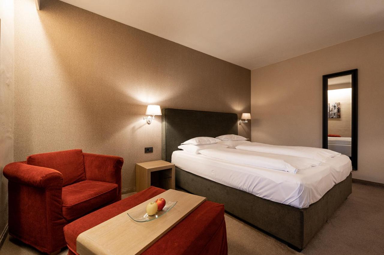 Standard Double or Twin Room Balcony,1170378719:JPEG