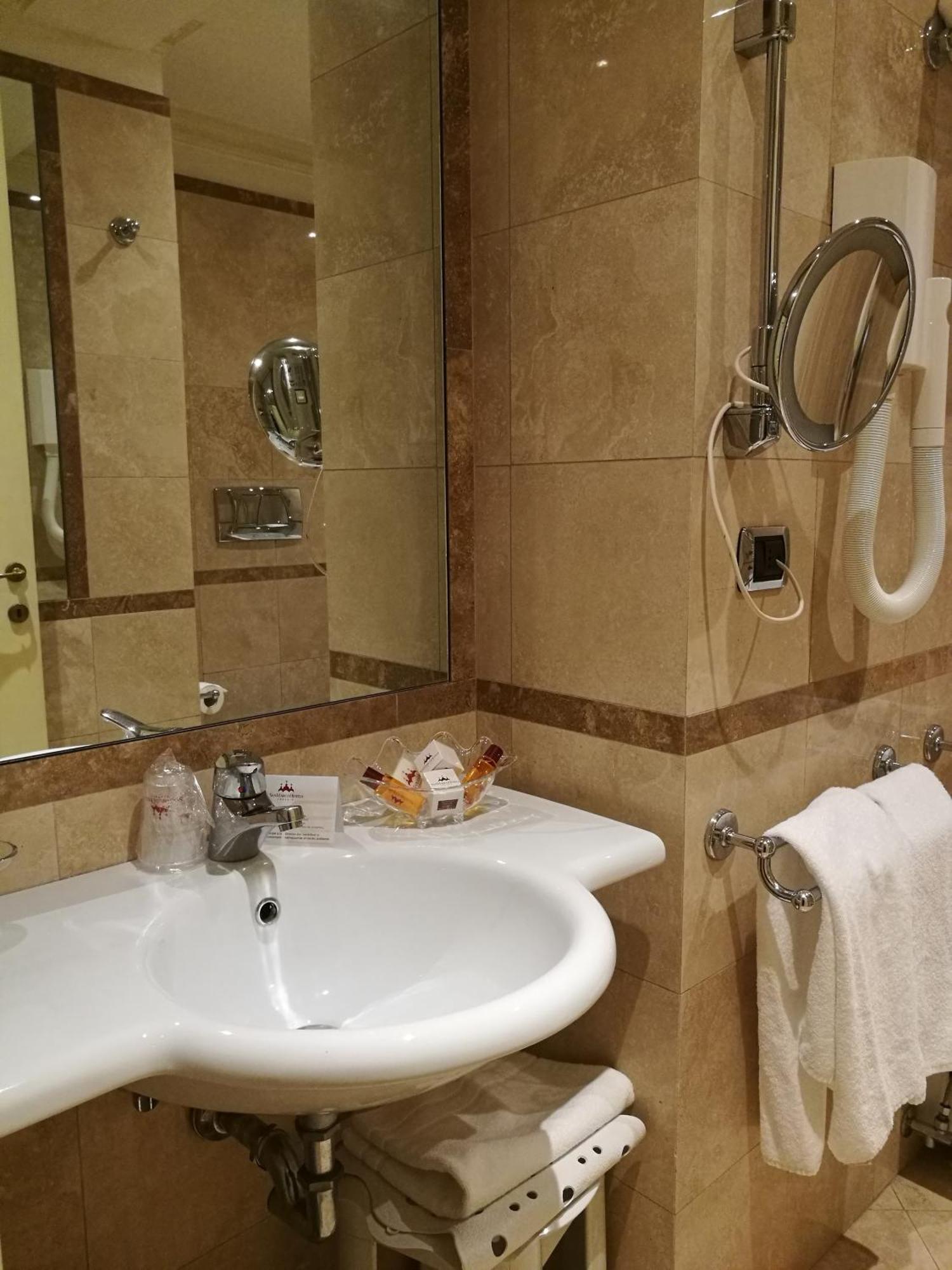 Classic One-Bedroom Apartment