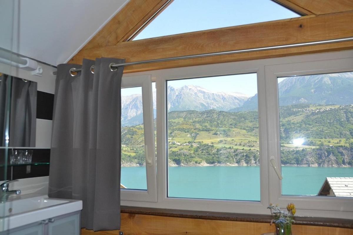 King Room Lake View