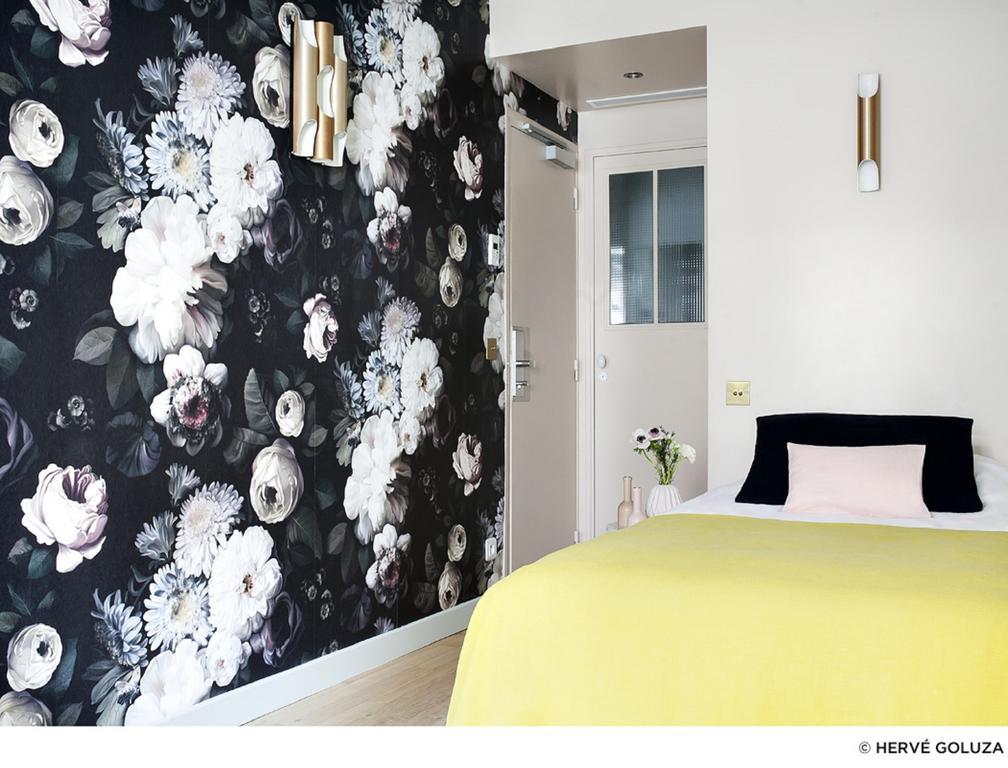 Single Room,713184457:JPEG
