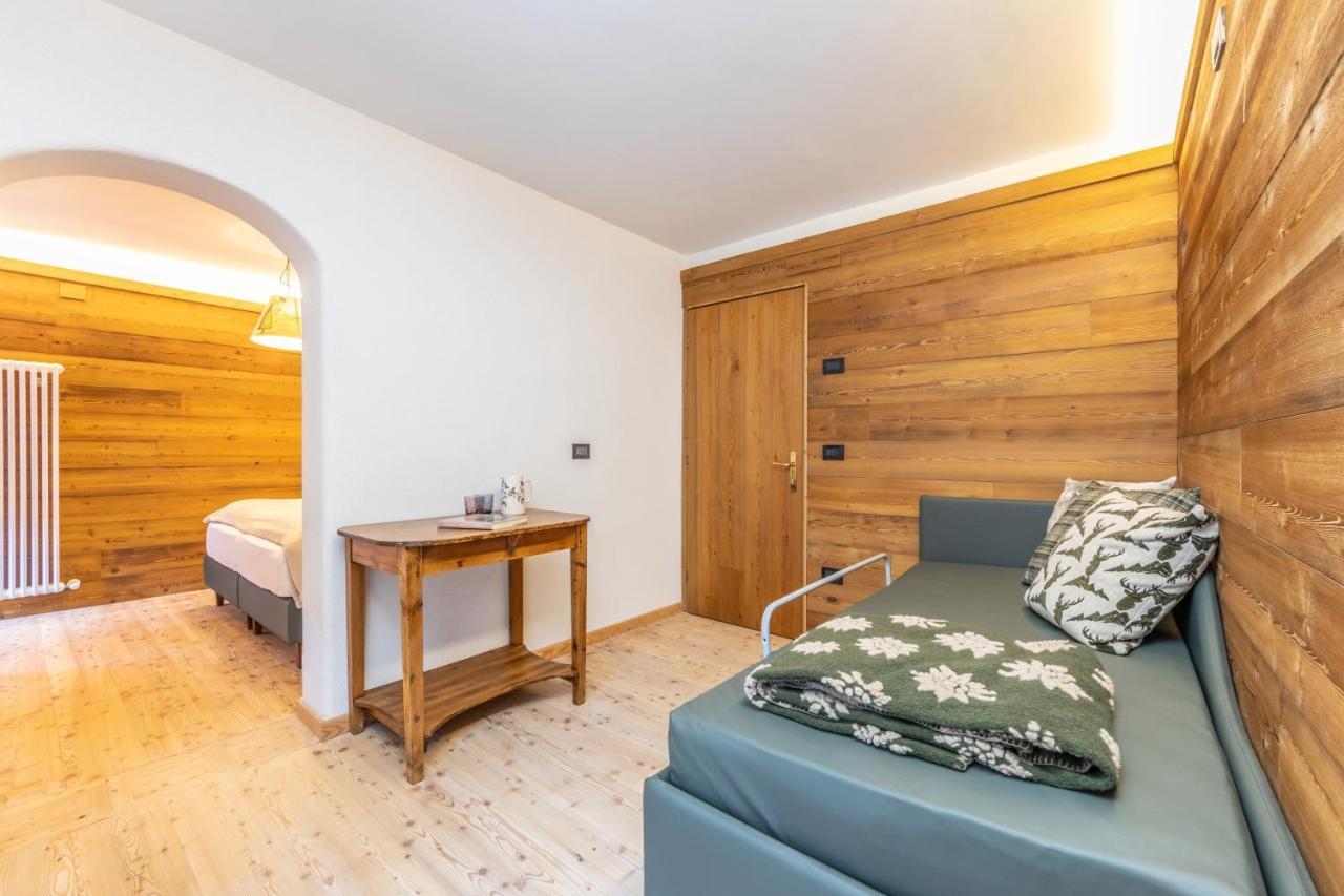 Superior Quadruple Room Balcony