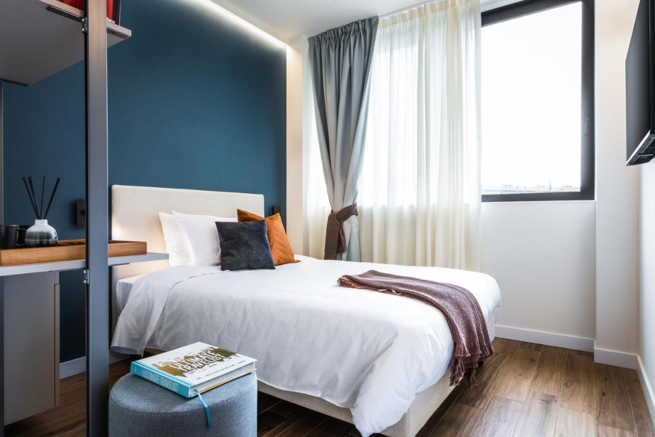 Deluxe Single Room,1185644062:JPEG