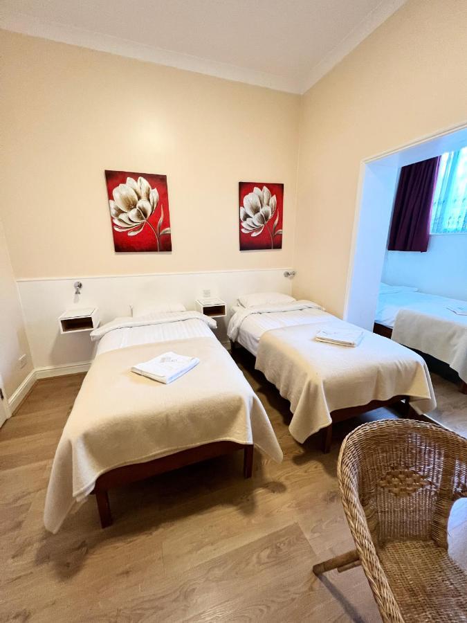 Triple Room Private Bathroom