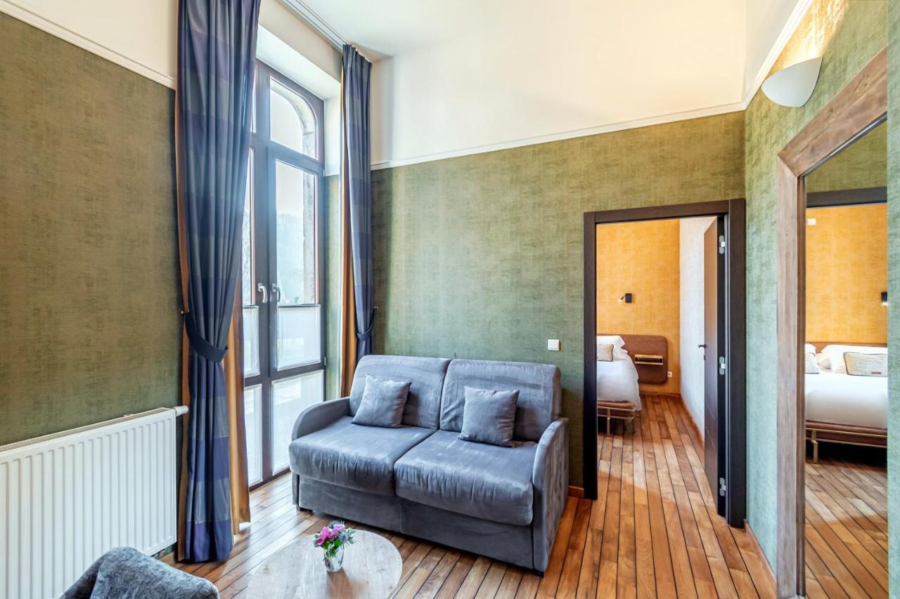 Modern Suite