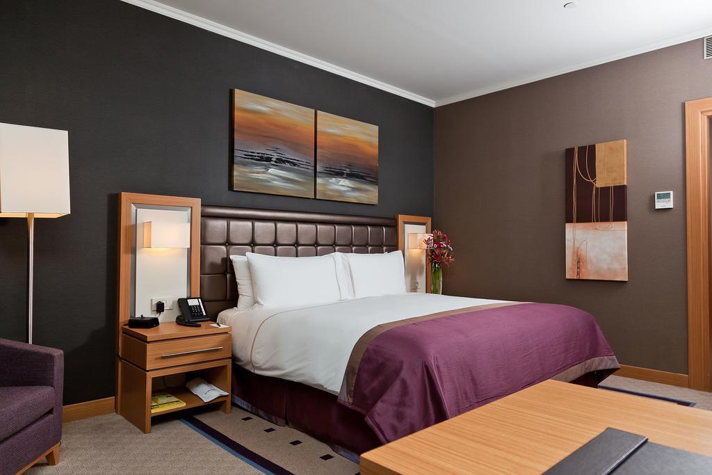 Superior Queen Room,403422279:JPEG