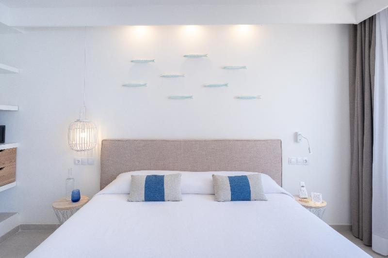 Select Apartment