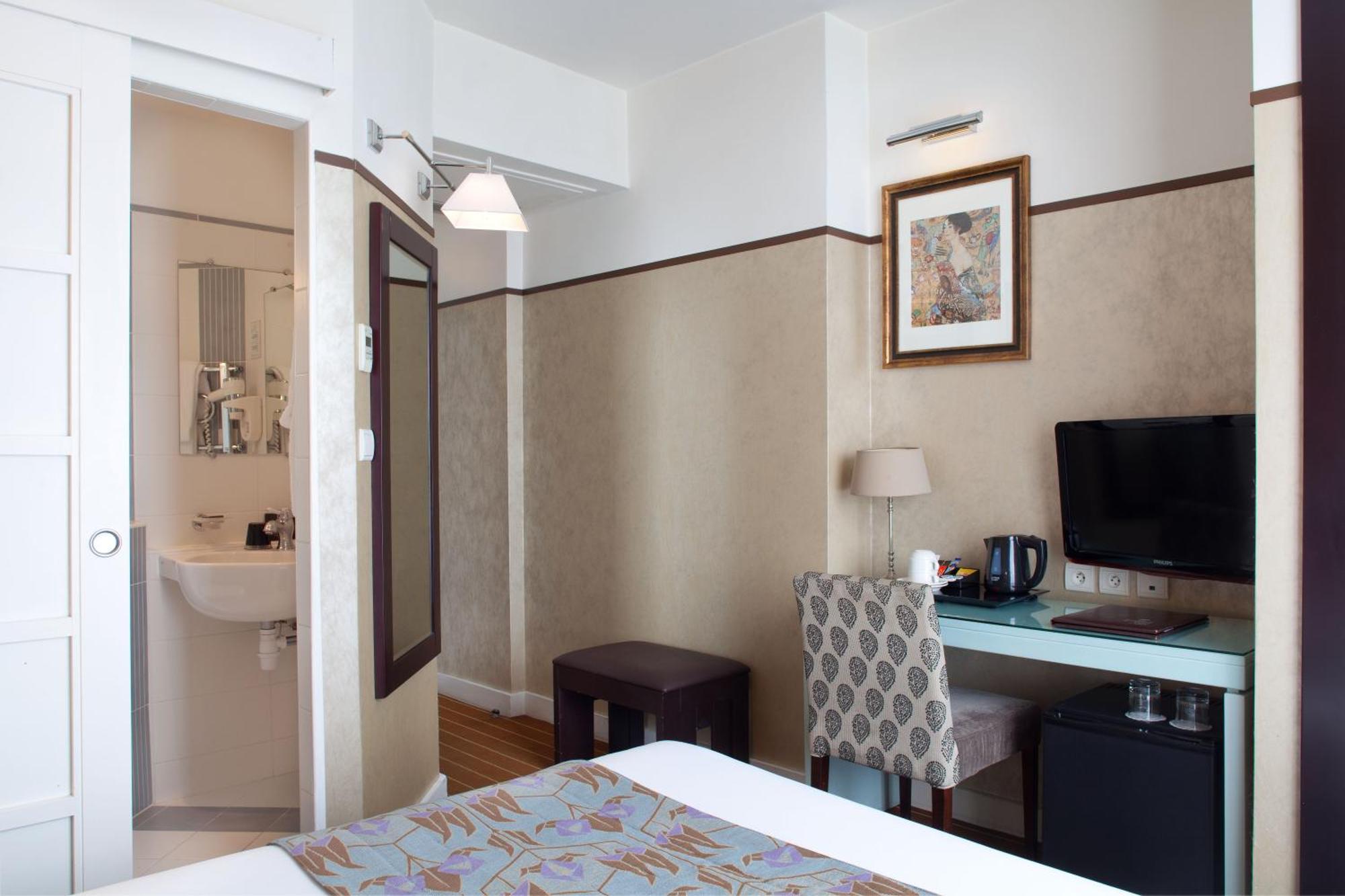 Classic Double Room,1208638729:JPEG